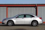 Chrysler 200 2011 года